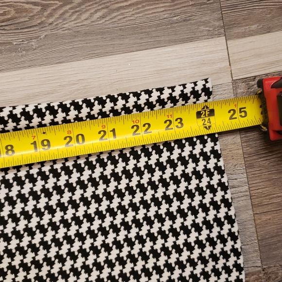 XOXO skirt - Picture 9 of 10